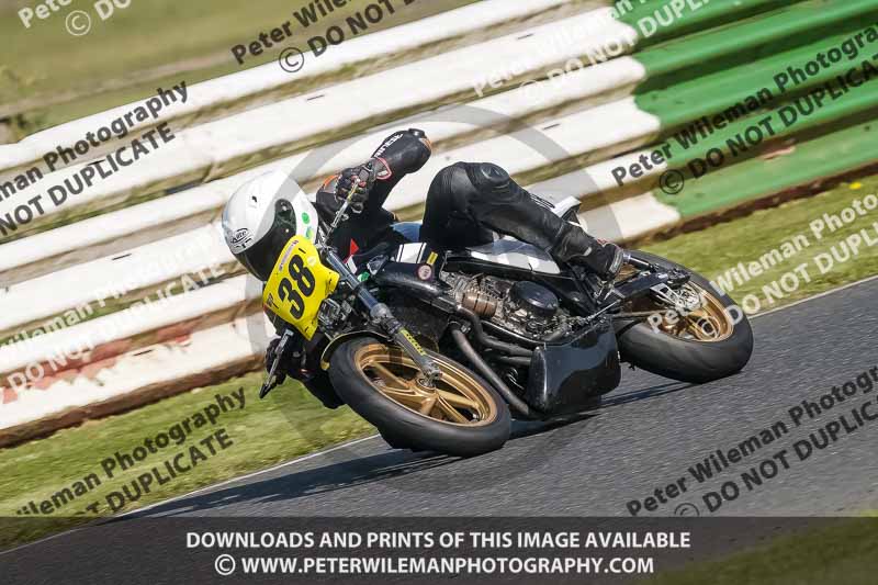 enduro digital images;event digital images;eventdigitalimages;mallory park;mallory park photographs;mallory park trackday;mallory park trackday photographs;no limits trackdays;peter wileman photography;racing digital images;trackday digital images;trackday photos